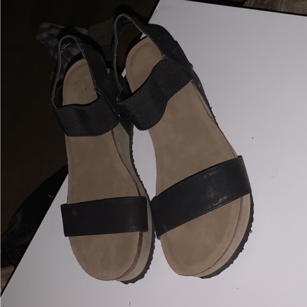 Hocus pocus Jenny wedges